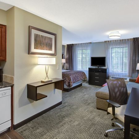 Staybridge Suites Louisville - East By Ihg Exterior photo