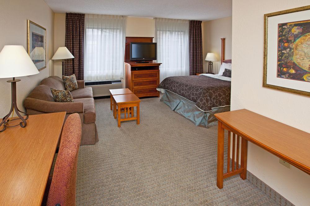 Staybridge Suites Louisville - East By Ihg Exterior photo