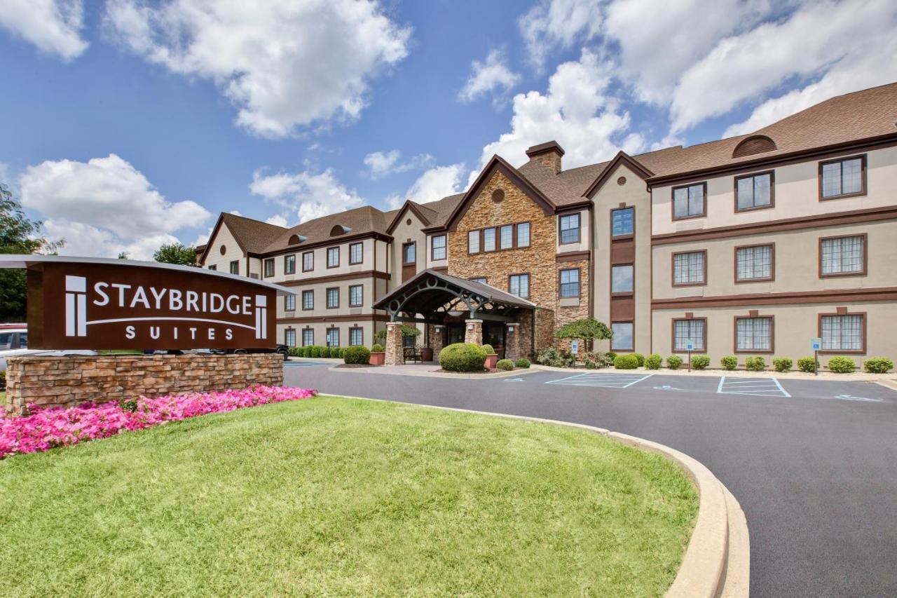 Staybridge Suites Louisville - East By Ihg Exterior photo