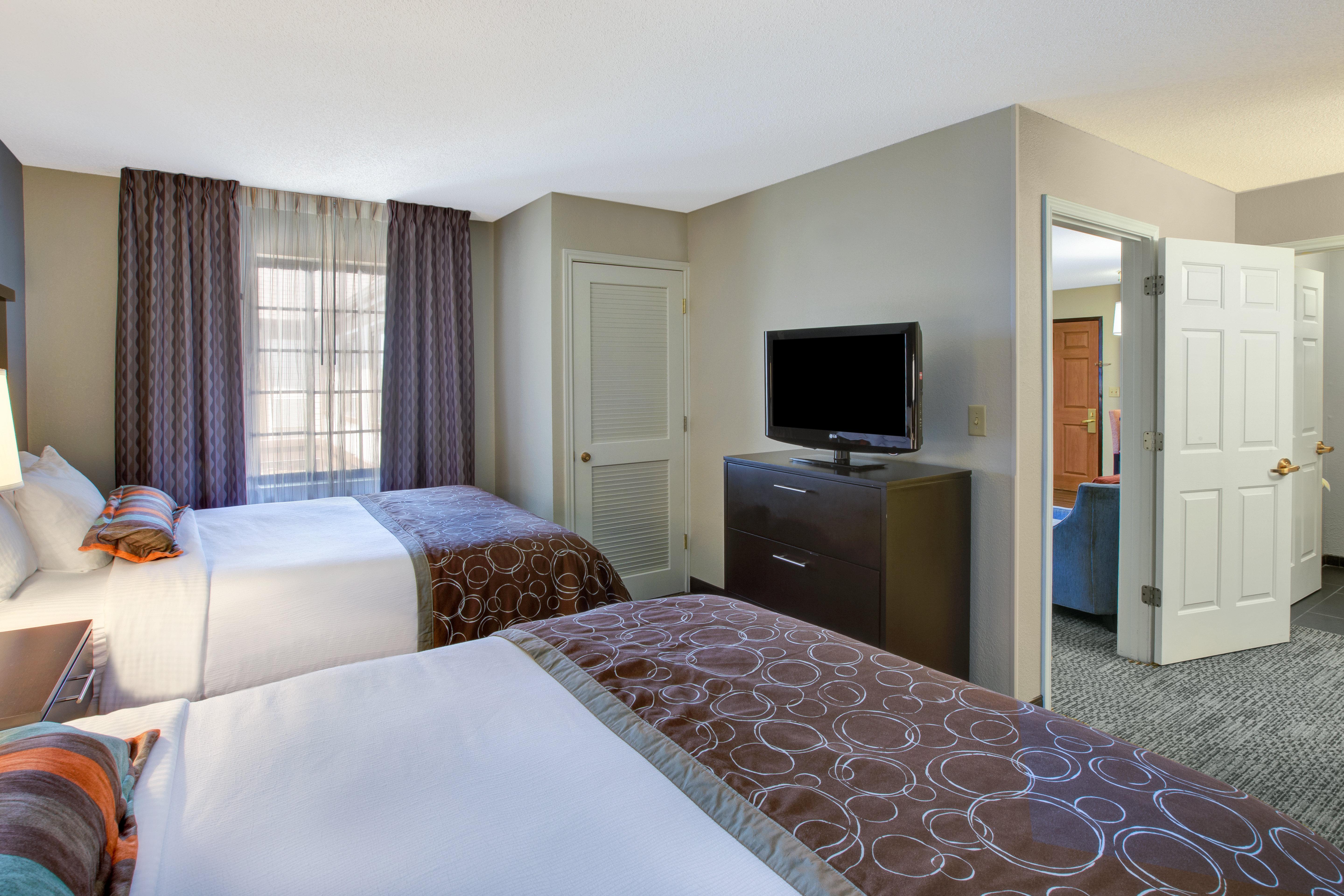Staybridge Suites Louisville - East By Ihg Exterior photo