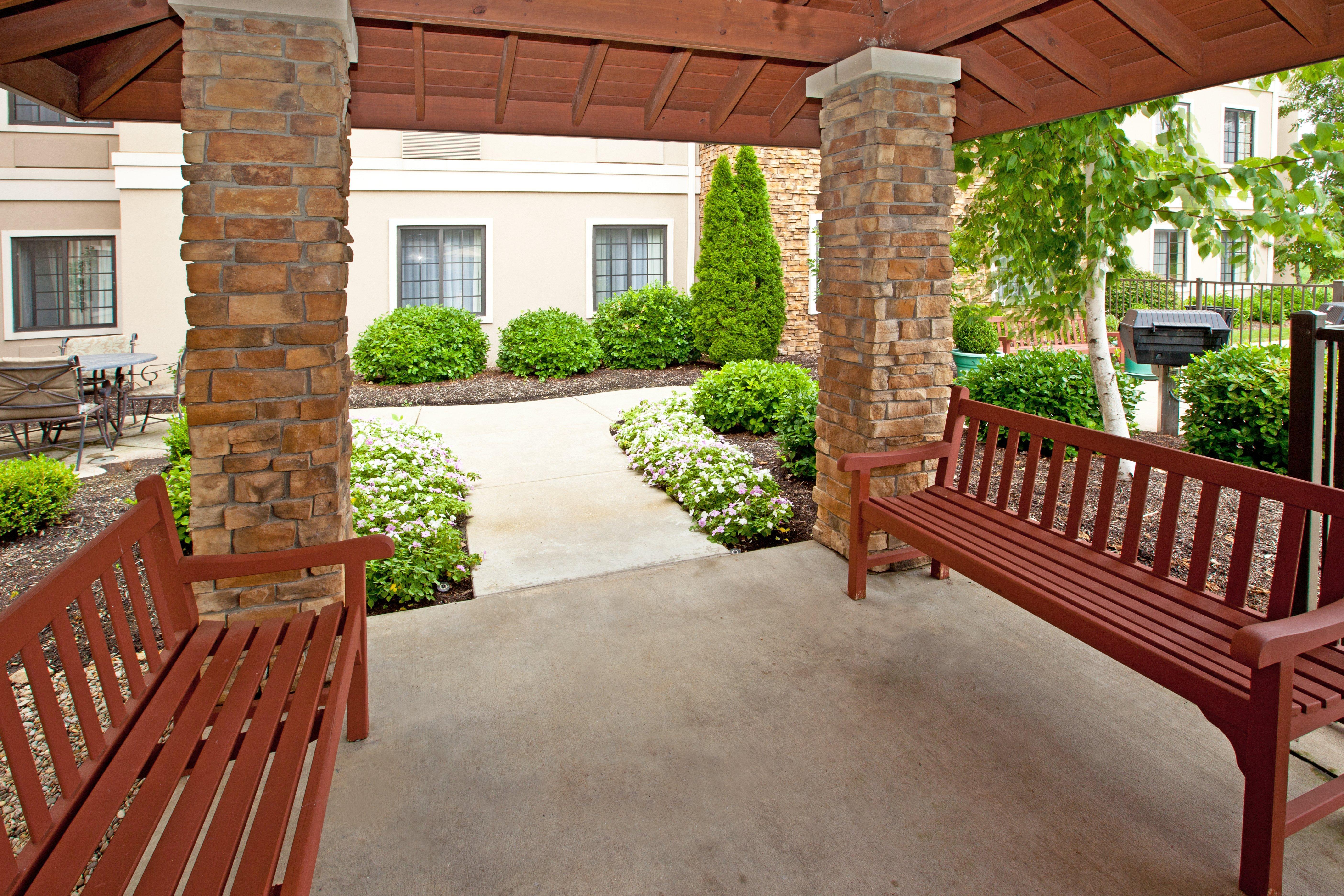 Staybridge Suites Louisville - East By Ihg Exterior photo