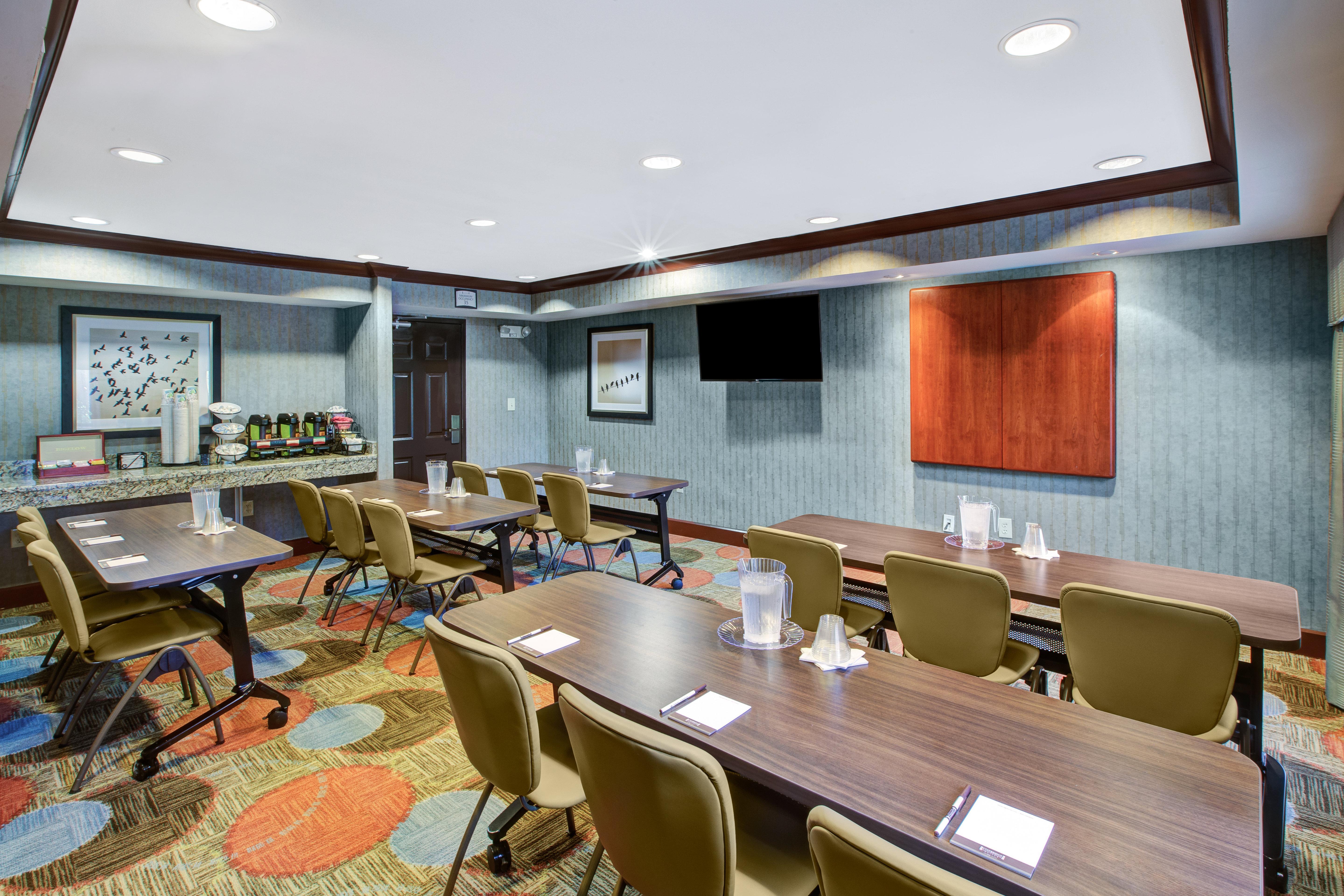 Staybridge Suites Louisville - East By Ihg Exterior photo