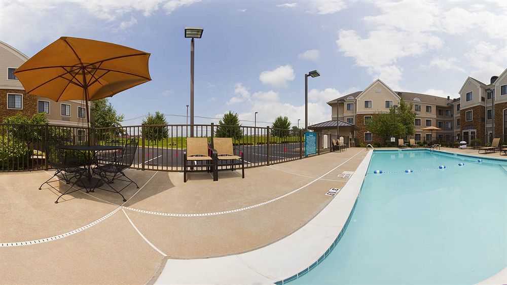 Staybridge Suites Louisville - East By Ihg Exterior photo